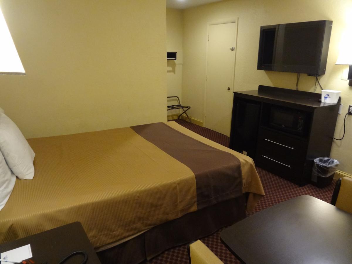 Americas Best Value Inn - Goldsboro Exteriér fotografie