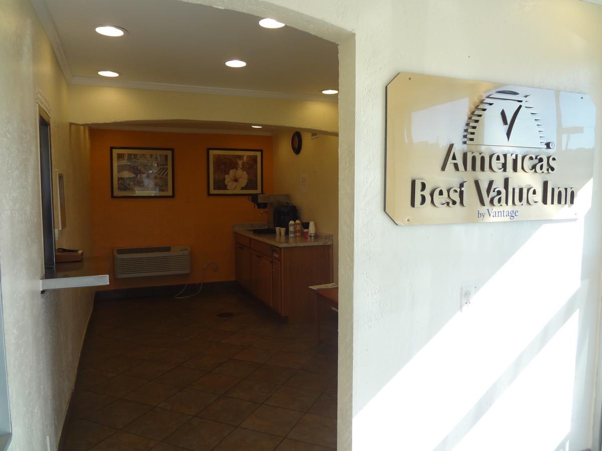Americas Best Value Inn - Goldsboro Exteriér fotografie